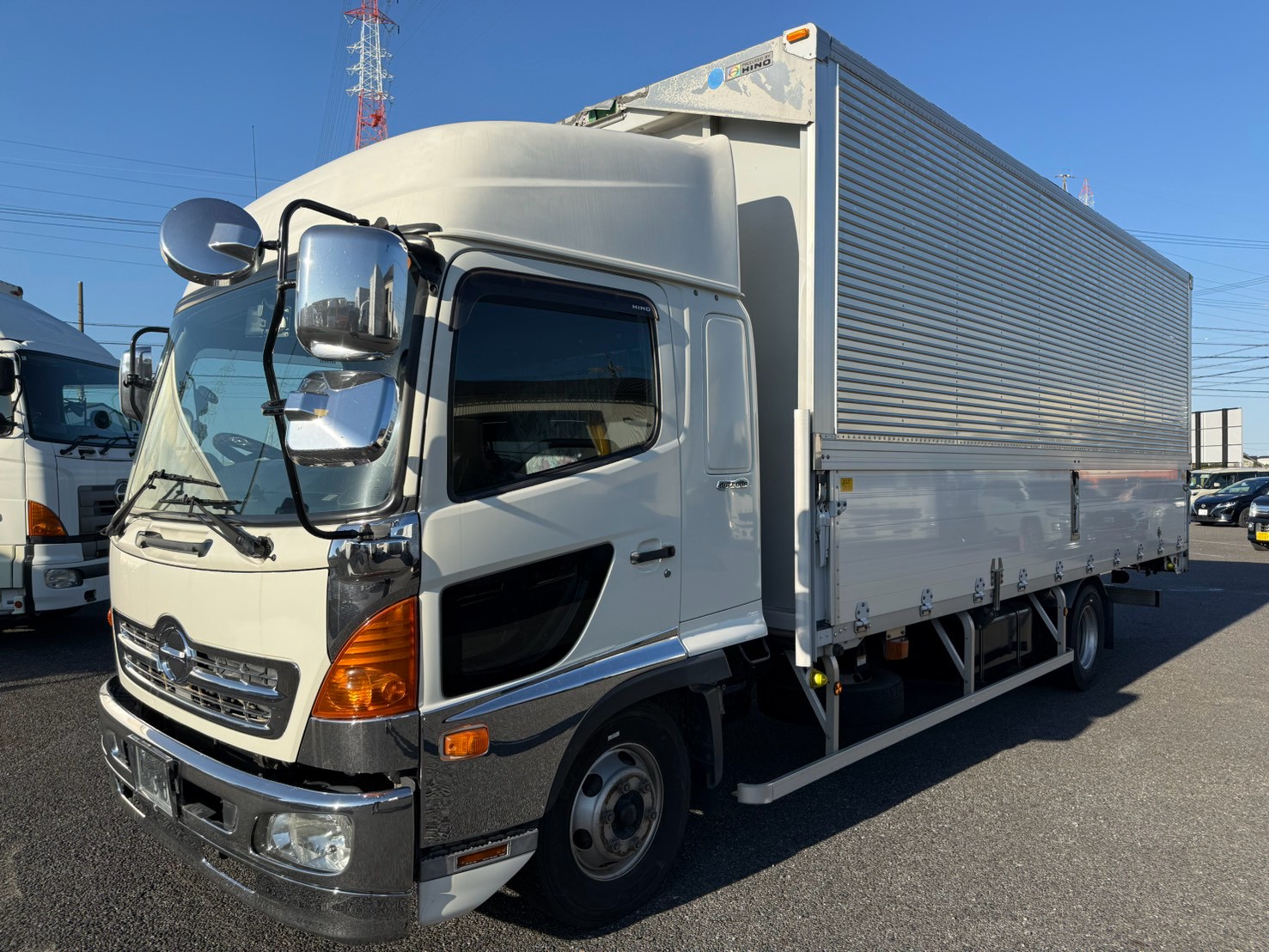 日野 中型ワイド  アルミウィング TPG-FD7JLAG